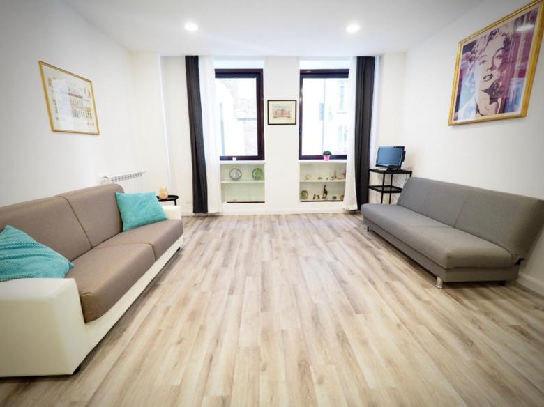 DIMORA SOTTORIPA 24 DI FRONTE ALL’ACQUARIO