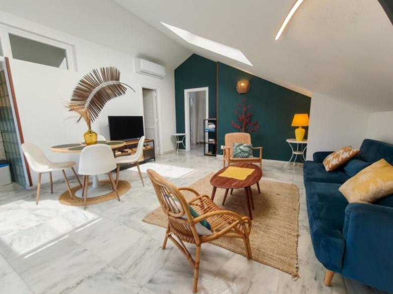 Blue Glass Penthouse in Marbella city center