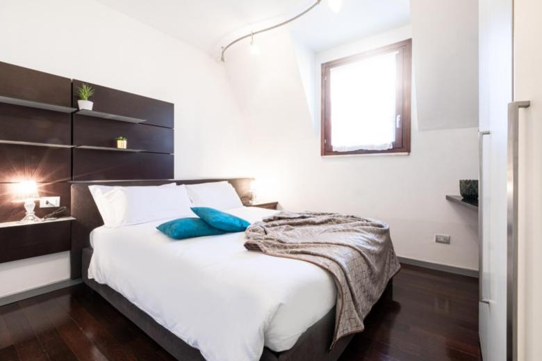 Cenisio - Sempione Split-level Terrace Apartment