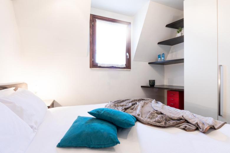 Cenisio - Sempione Split-level Terrace Apartment