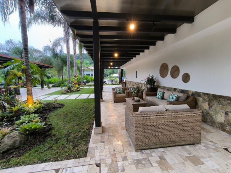 Beach - Olon Mansion Oasis  for 30 pax