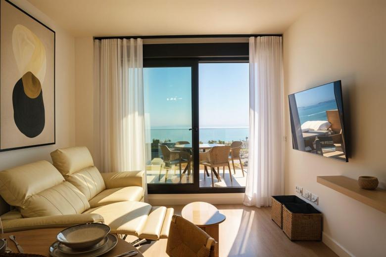 Seaside Serenity Apartment