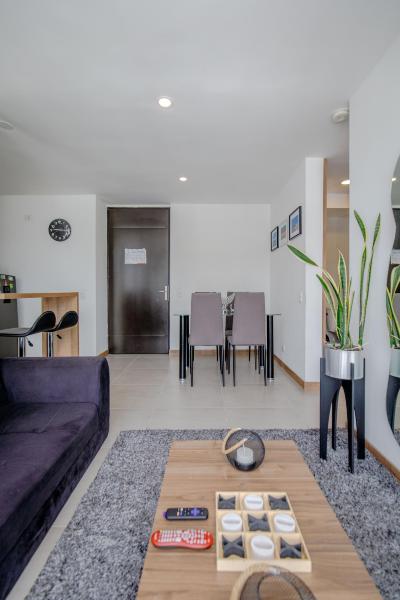 Comodo Apartamento cerca a Cable Plaza