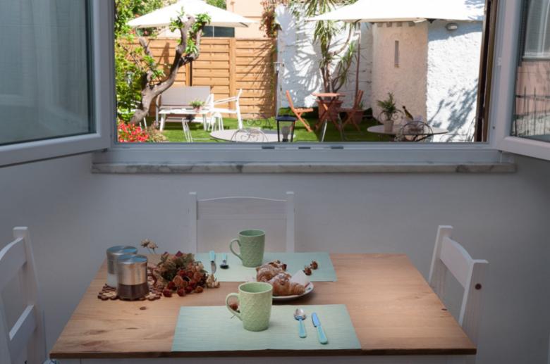 Twins 2 - Quiet Home Terracina Apartments