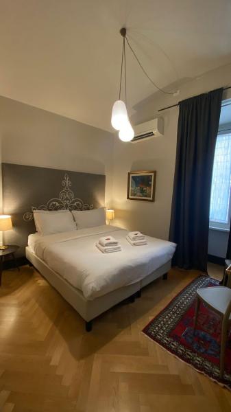 SMT-Room 1 - 5 - Superior Double