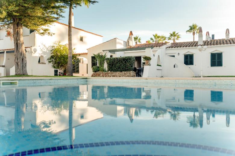 Ca’n Xala · Apartamento con piscina cerca del mar