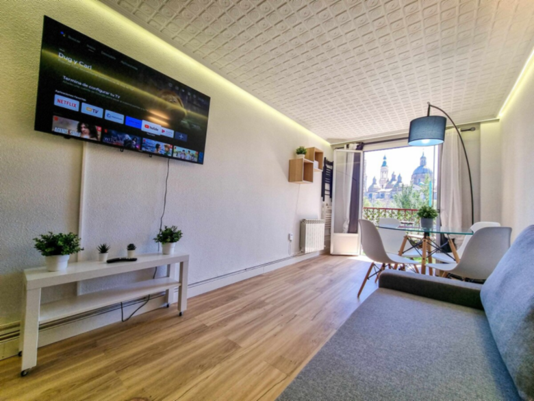 Front Views To El Pilar ComoTuCasa