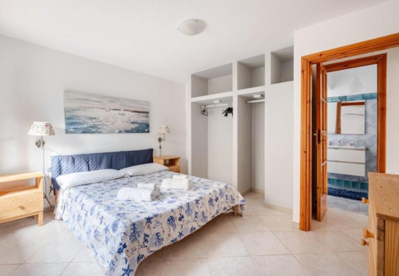 3 Villa con Giardino a Siracusa (Ognina) – Relax Vicino al Mare