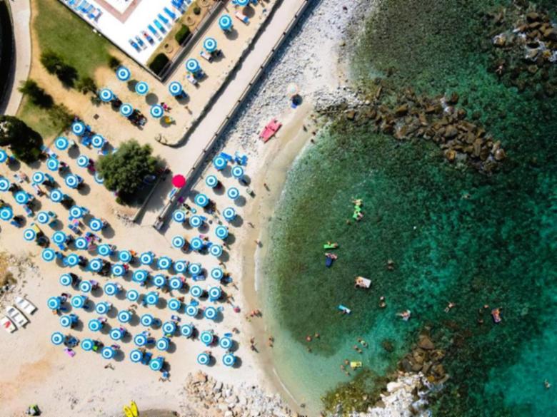 Life Resort Robinson Torre Ruffa Beach