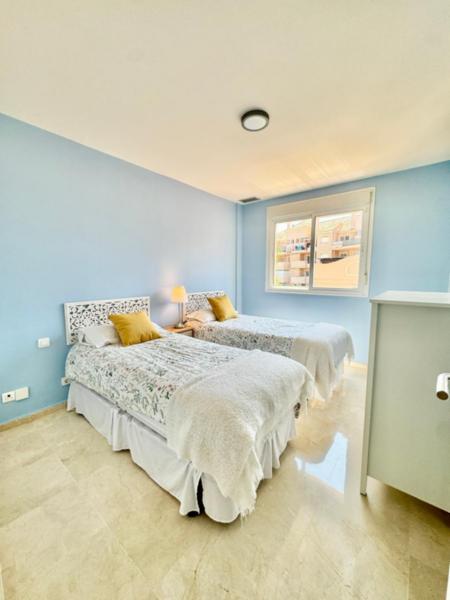 La Duquesa Sun Coast - EaW Homes