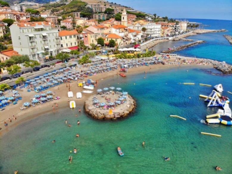 Il Convento-Acquamarina