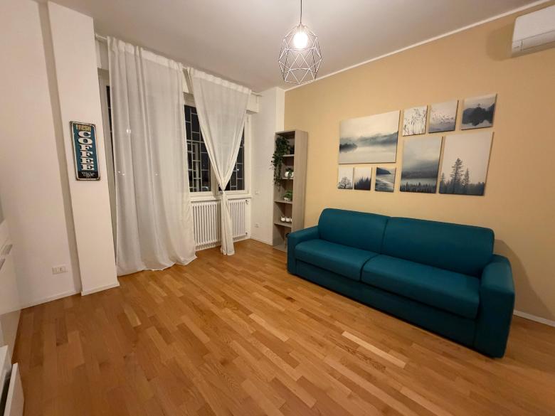 Modern Apartment near Tiburtina Station by RHR