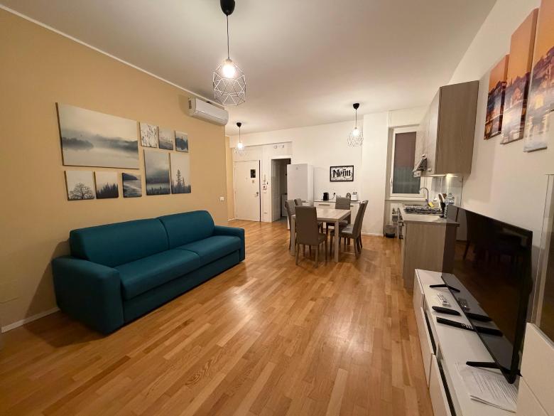 Modern Apartment near Tiburtina Station by RHR