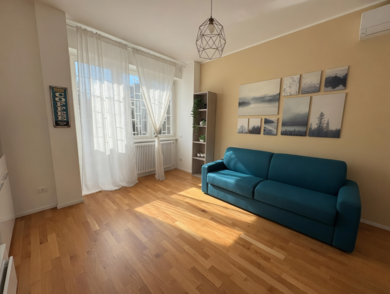 Modern Apartment near Tiburtina Station by RHR