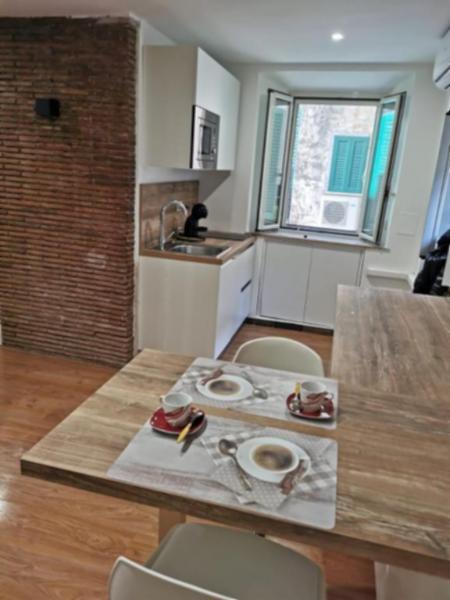 Anxur Apartment
