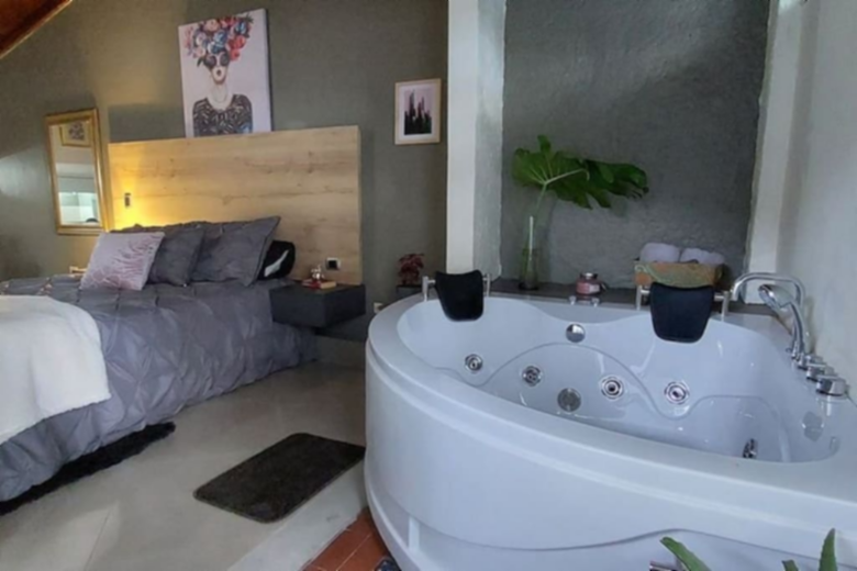 Luxury Loft Shakespeare