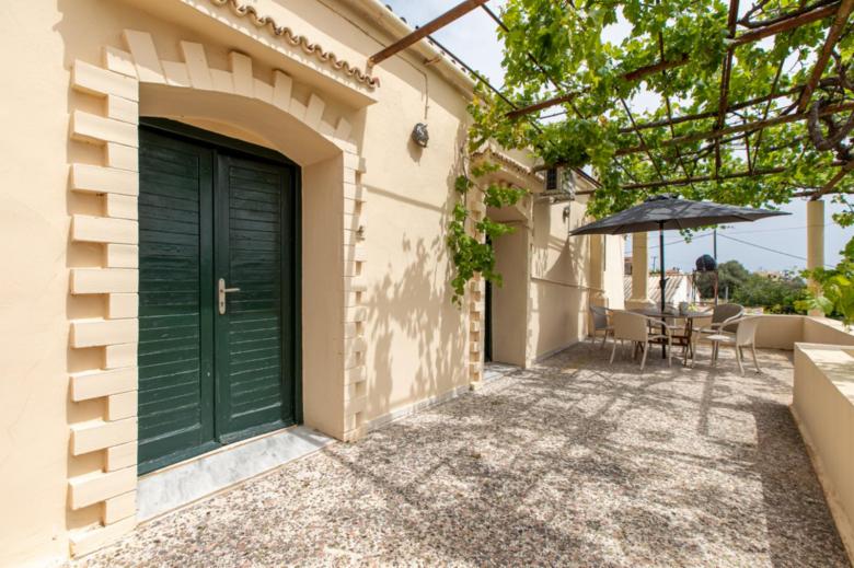 The Orestis Old Cottage House