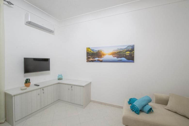 Rosemary  Holiday House