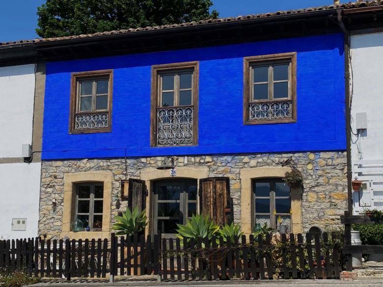 LA CASA AZUL