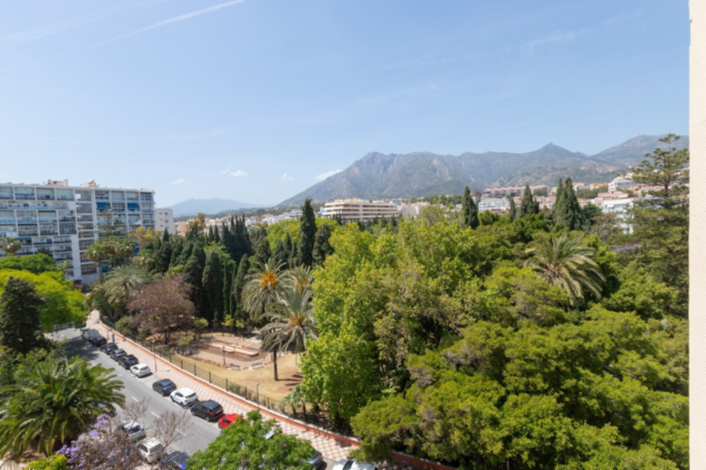Dream Penthouse in Marbella Center with Sea Views.