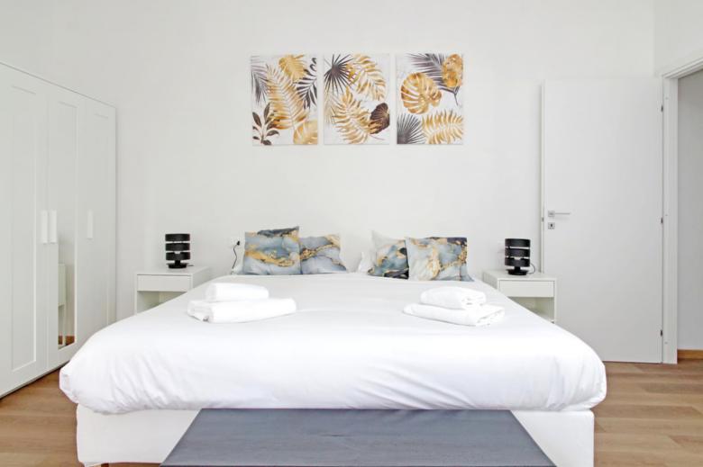 Trastevere 3 Unit A by Flatinrome