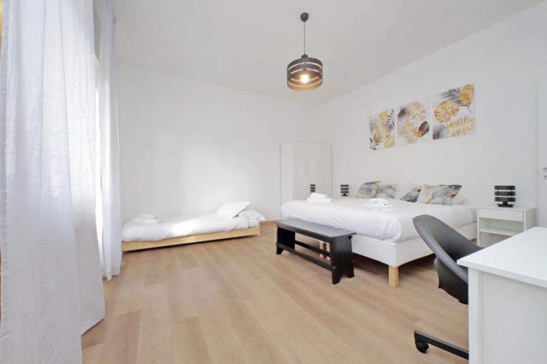 Trastevere 3 Unit A by Flatinrome