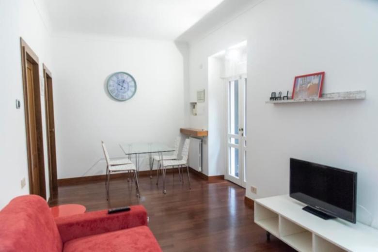 Welcome to the Colossehome