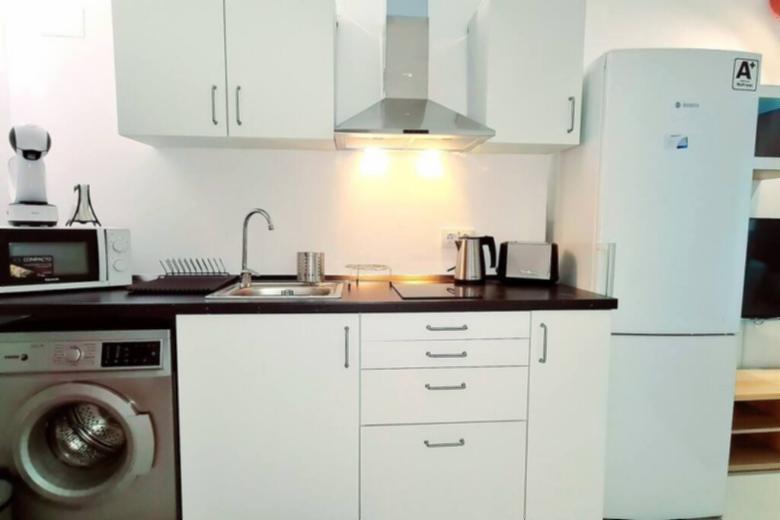 Apartamento 2 habitaciones con balcón