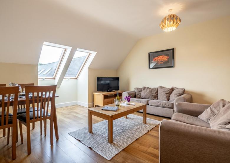 2 bed Apartment - Leabhar Beag