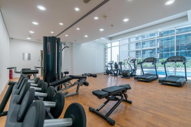 Waves Tower 1 Bd P6 Balcony