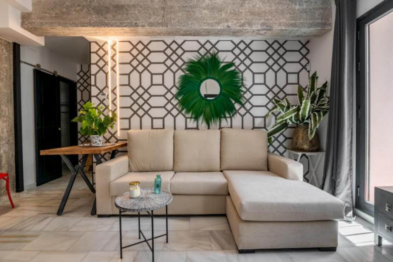 La Plaza - Dreams Of Marbella