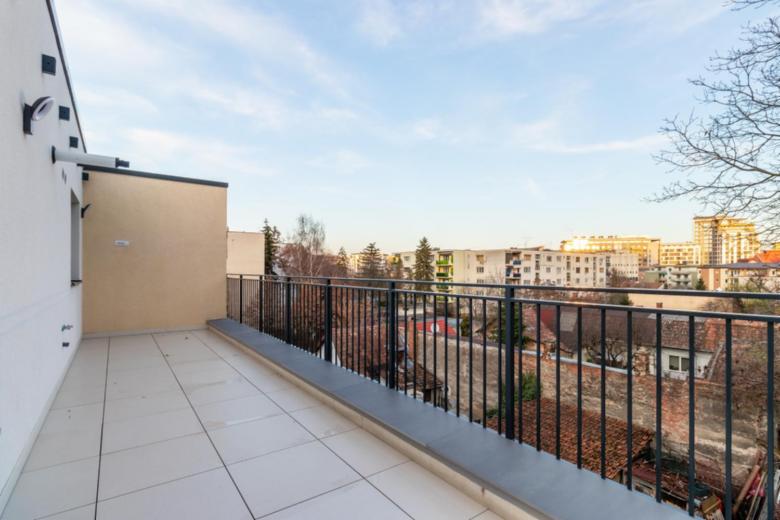 Arena Residence