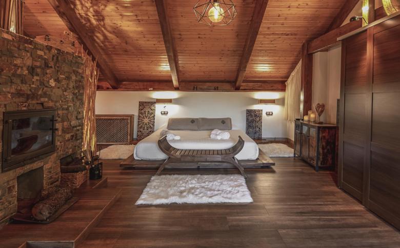 Villa Oasis Madrid · Lujosa villa con spa, cine y piscina