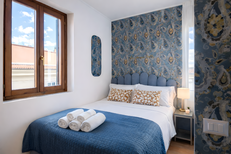 THE PIGNETO ROOFTOP SUITE – Spa & Skyline View near Metro C by RHR