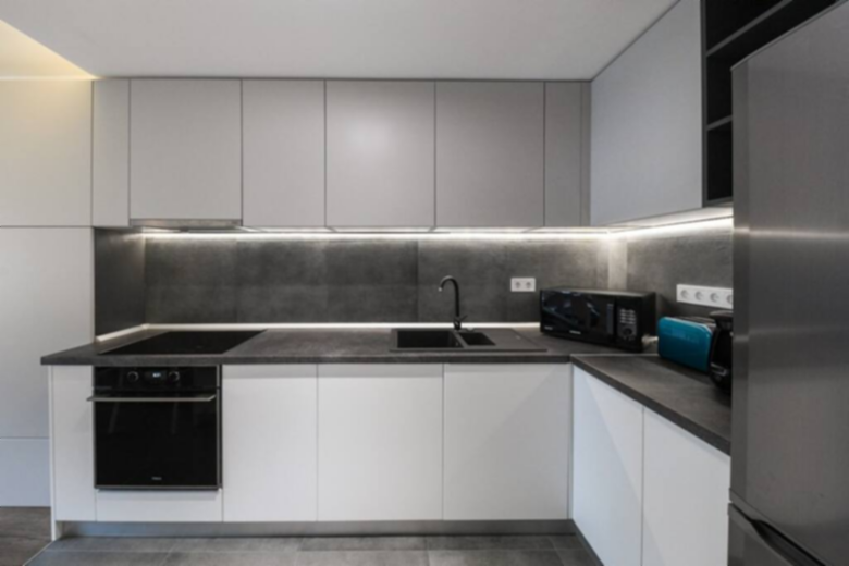 Modern Apartment in a Quiet Area