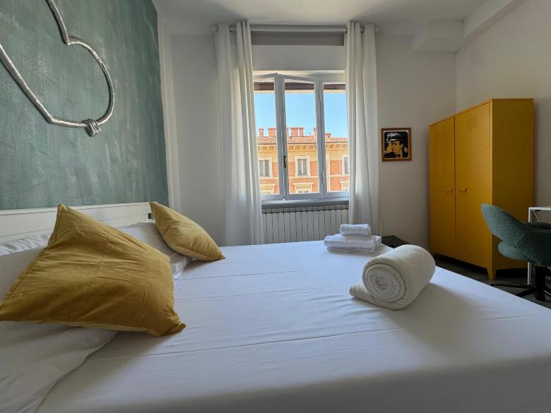 Room 4 - Azdora - Green