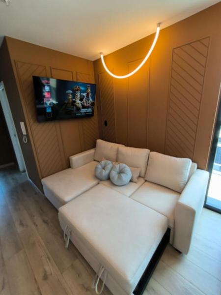 XOE i13 Studio lux para 4 Carolina Quito piso 13 Coliving