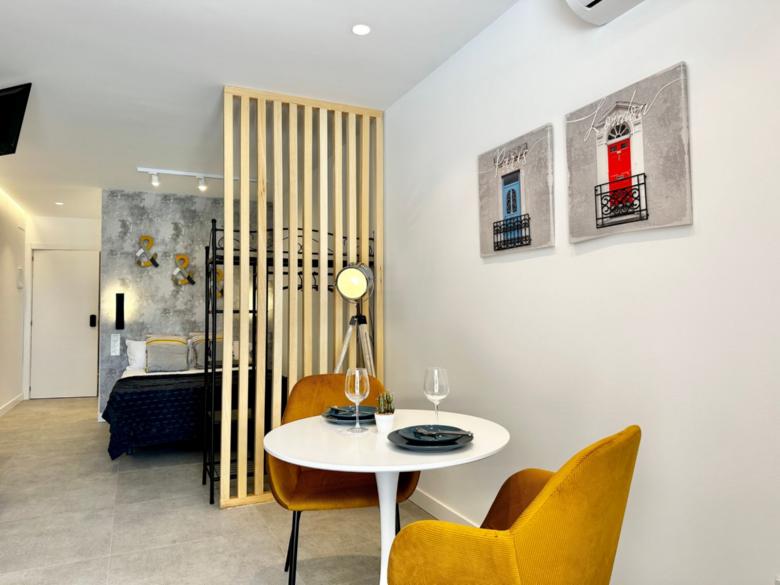 Loft 18 Beachfront IX - EaW Homes