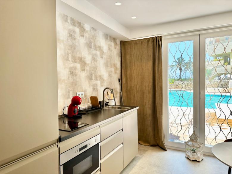 Loft 18 Beachfront  V - EaW Homes