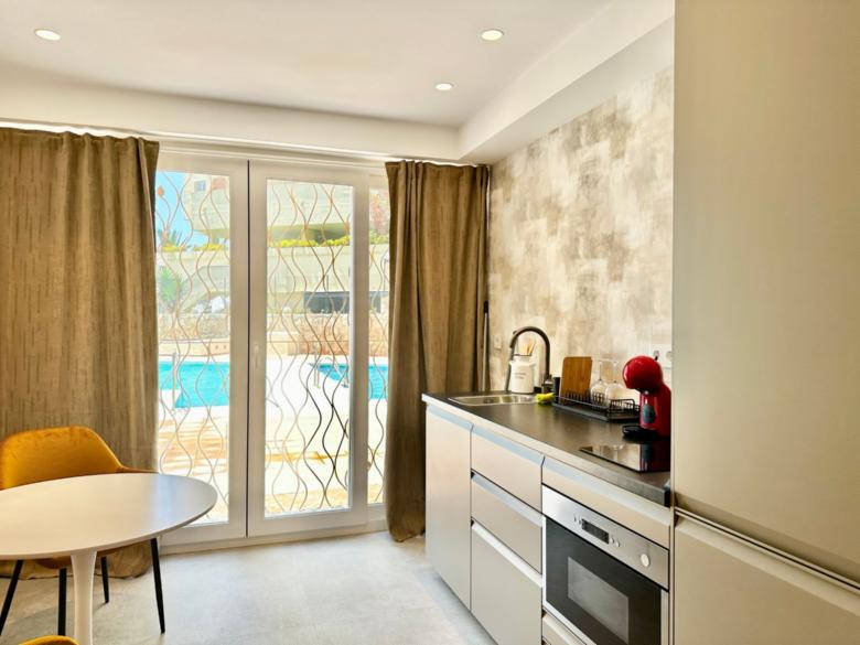 Loft 18 Beachfront VI - EaW Homes