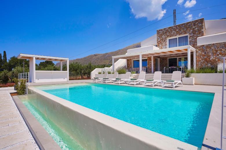 VILLA ALLEGRA
