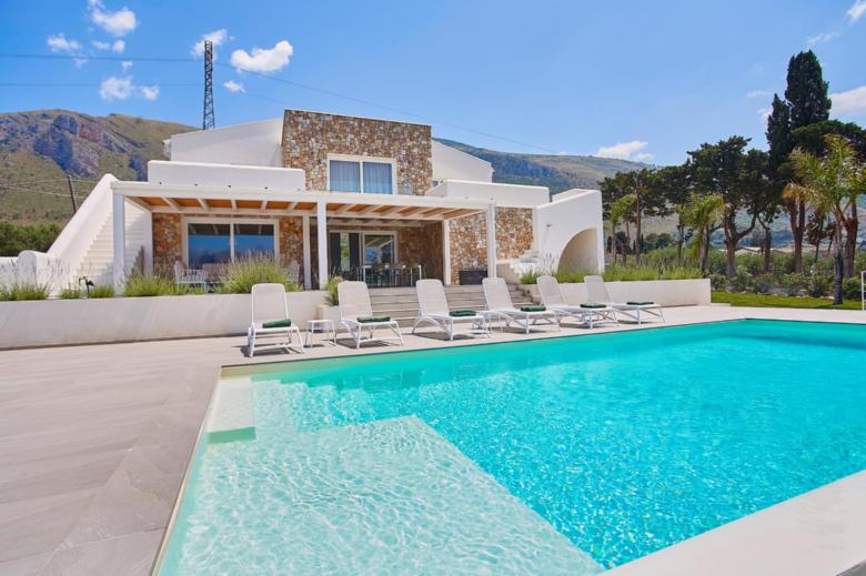 VILLA ALLEGRA