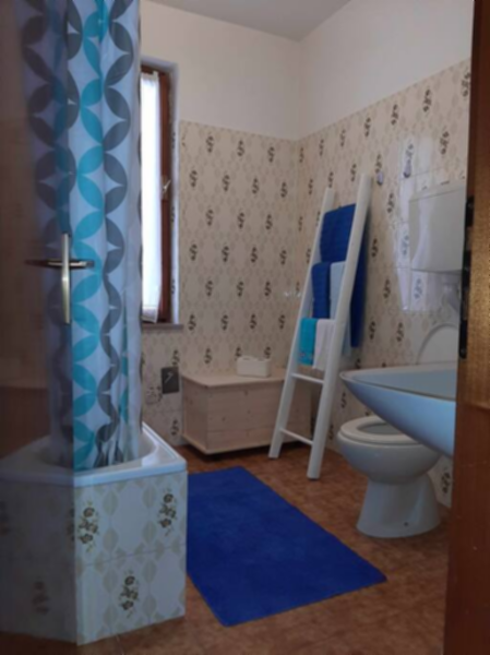 Casa ai Girasoli, Tenna Ospitar